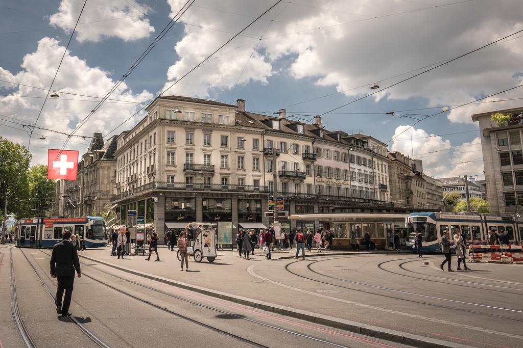 Lowenplatz Apartment Near Station By Airhome Zurich Exterior photo